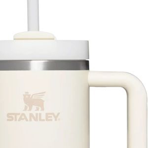 🔥BRAND NEW LIMITED EDITION, Stanley 30oz cream Quencher H2.0 Flowstate Tumbler